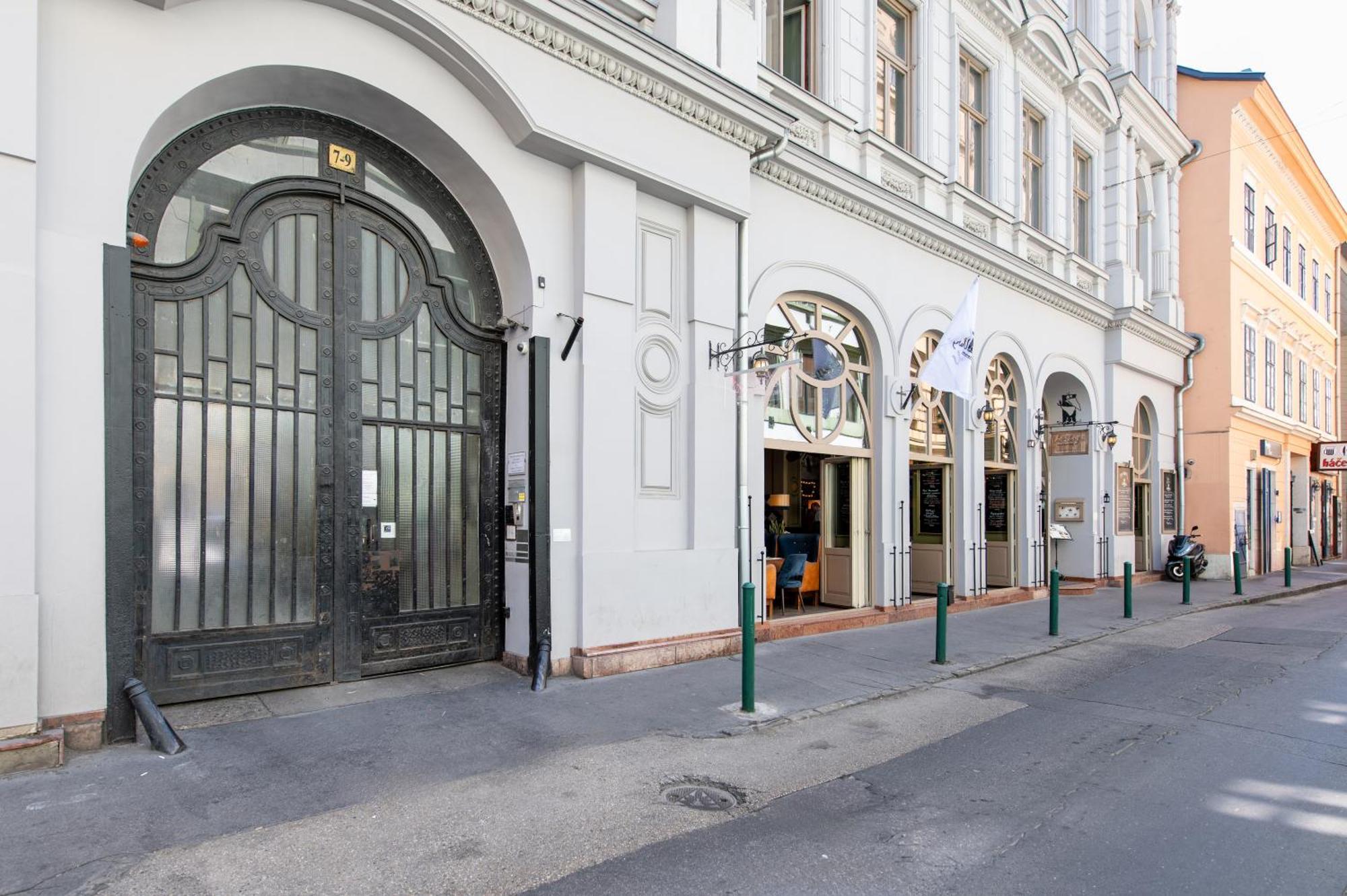 Apartament Central Paulay Ede Street Dual - Key Apartment